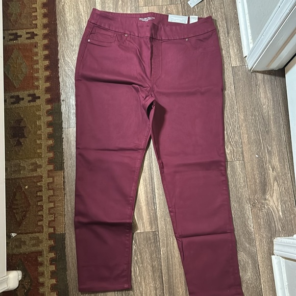 chico’s maroon deep chianti 3.5 R (18R) NWT pull on jegging - Picture 2 of 3